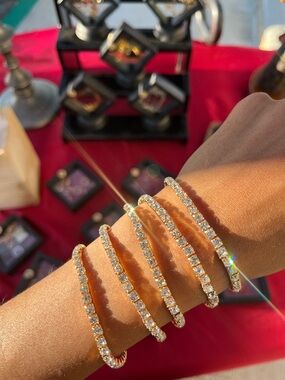 The Sovereign Citizen Gold Crystal Tennis Bracelet - Women's Sparkling Bracelet